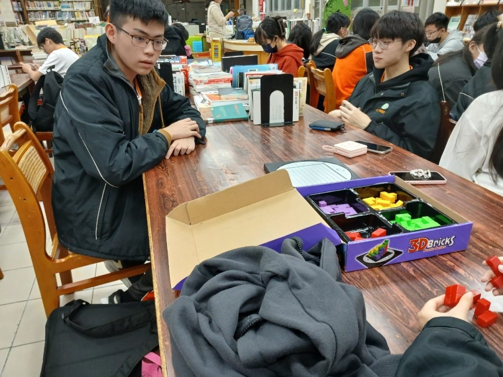 趣味桌遊社4